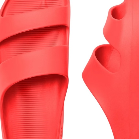 Bombas Friday slides in Solar colour - Picture 2 of 11